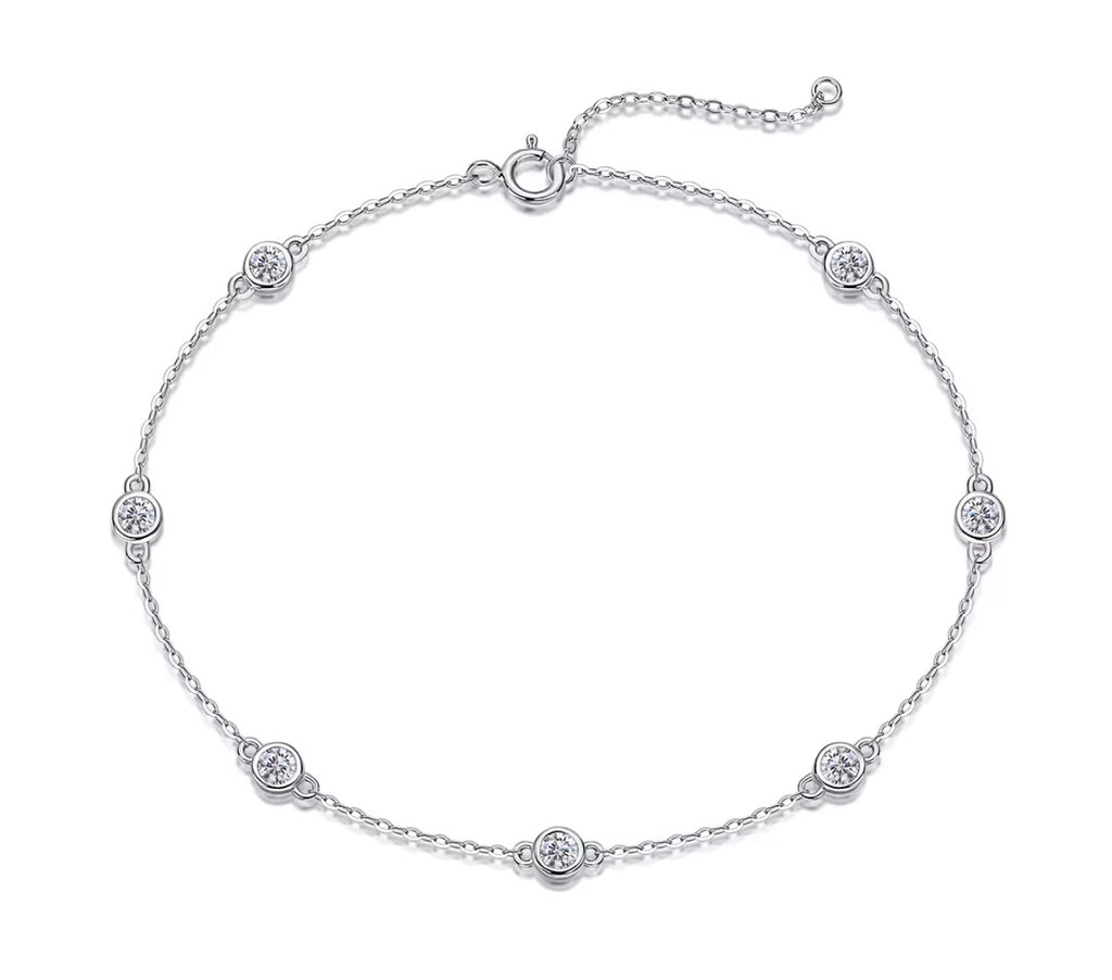 925 Sterling Silver     Moissanite Halo Bracelet